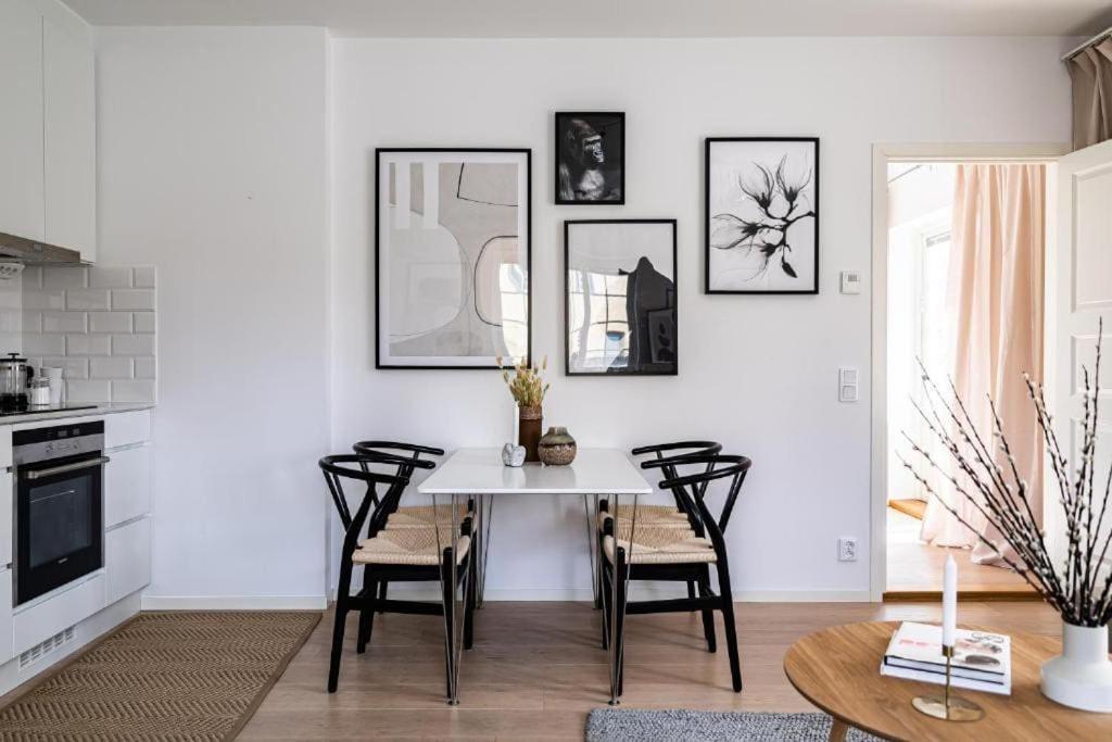 Beautiful And Modern Accommodation Near Stockholm City Экстерьер фото